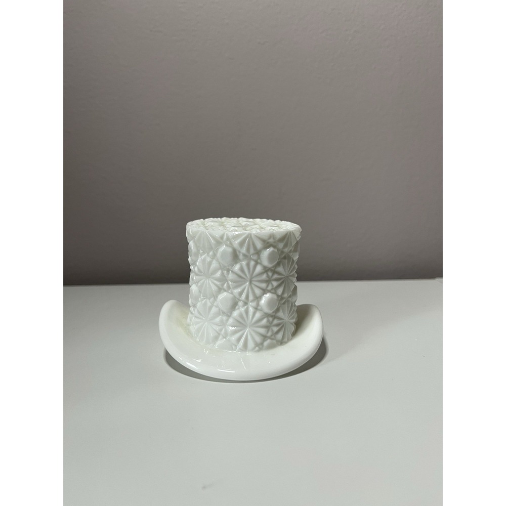 Vintage 1960's Milk Glass Top Hat Daisy & Button Pattern White Easter Vase